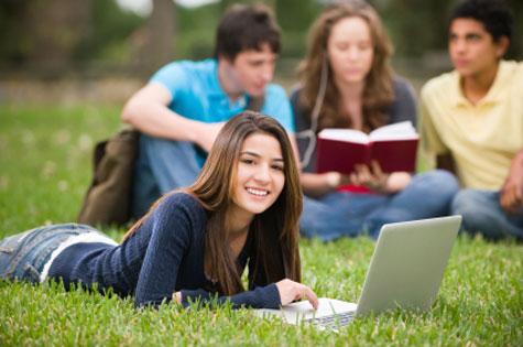 University projects, papers, and course works – no AI for 100 % success on exams