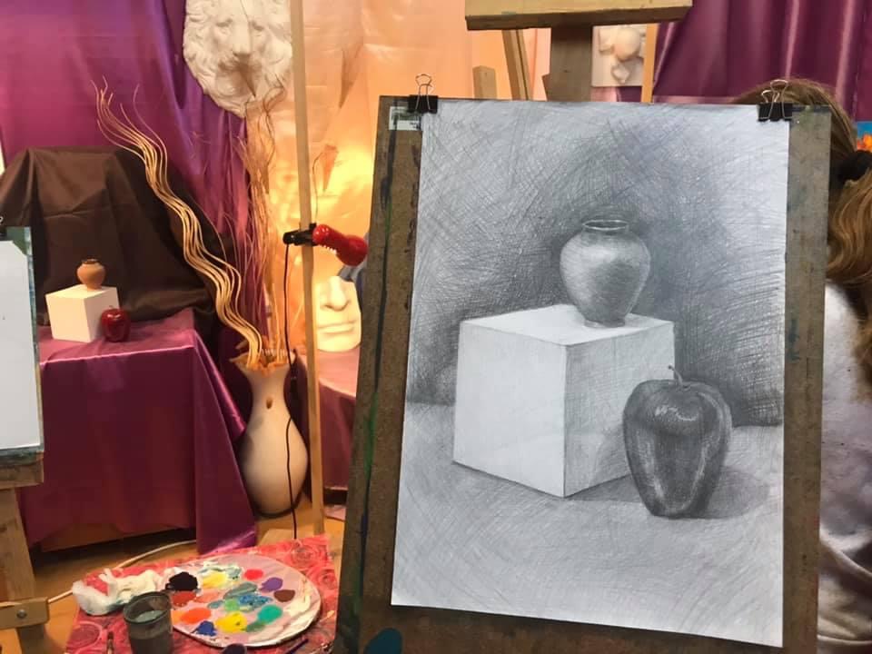 Уроци по рисуване Варна портфолио кандидатстуденти